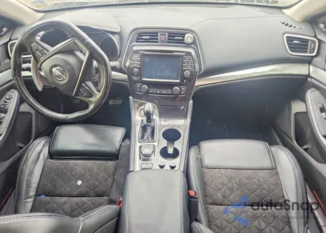 2017 Nissan Maxima 3.5S z USA, uszkodzony, nr VIN 1N4AA6AP4HC455711